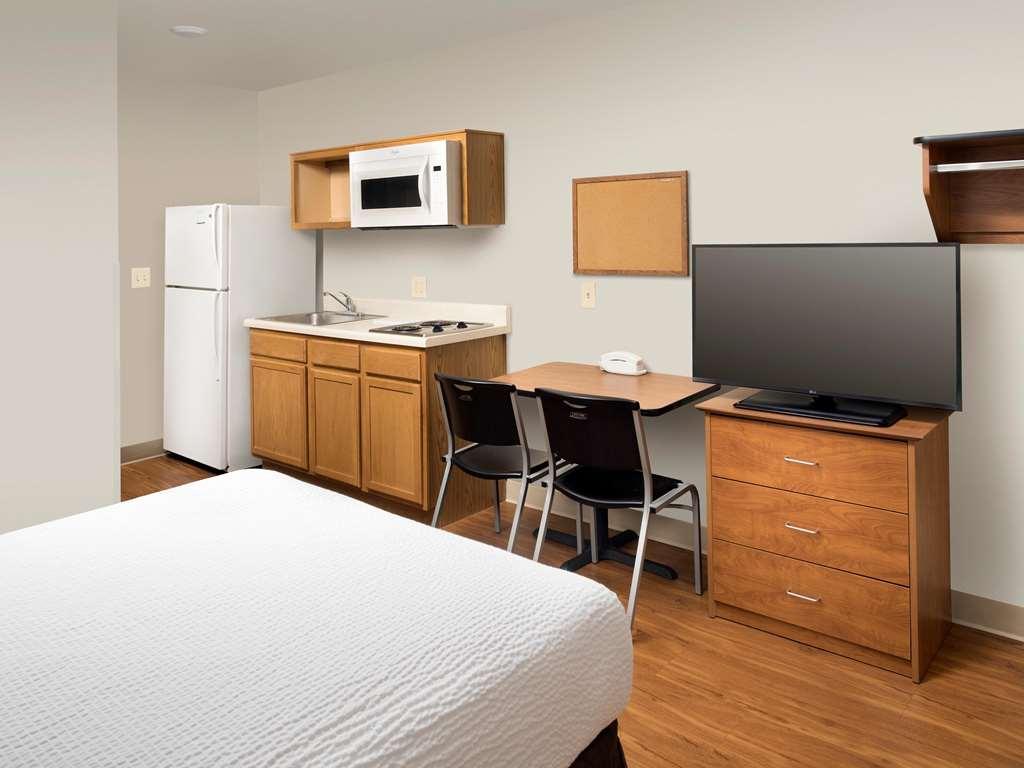 Extended Stay America Select Suites - Indianapolis - Greenwood Szoba fotó