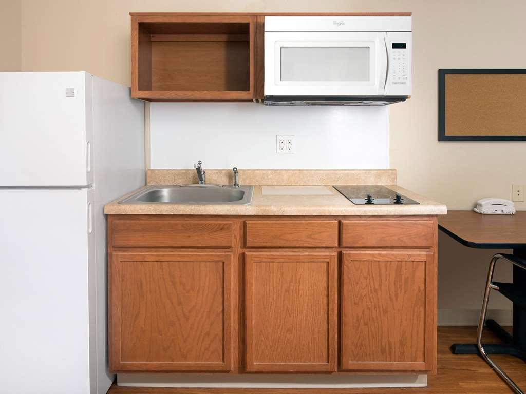 Extended Stay America Select Suites - Indianapolis - Greenwood Szoba fotó